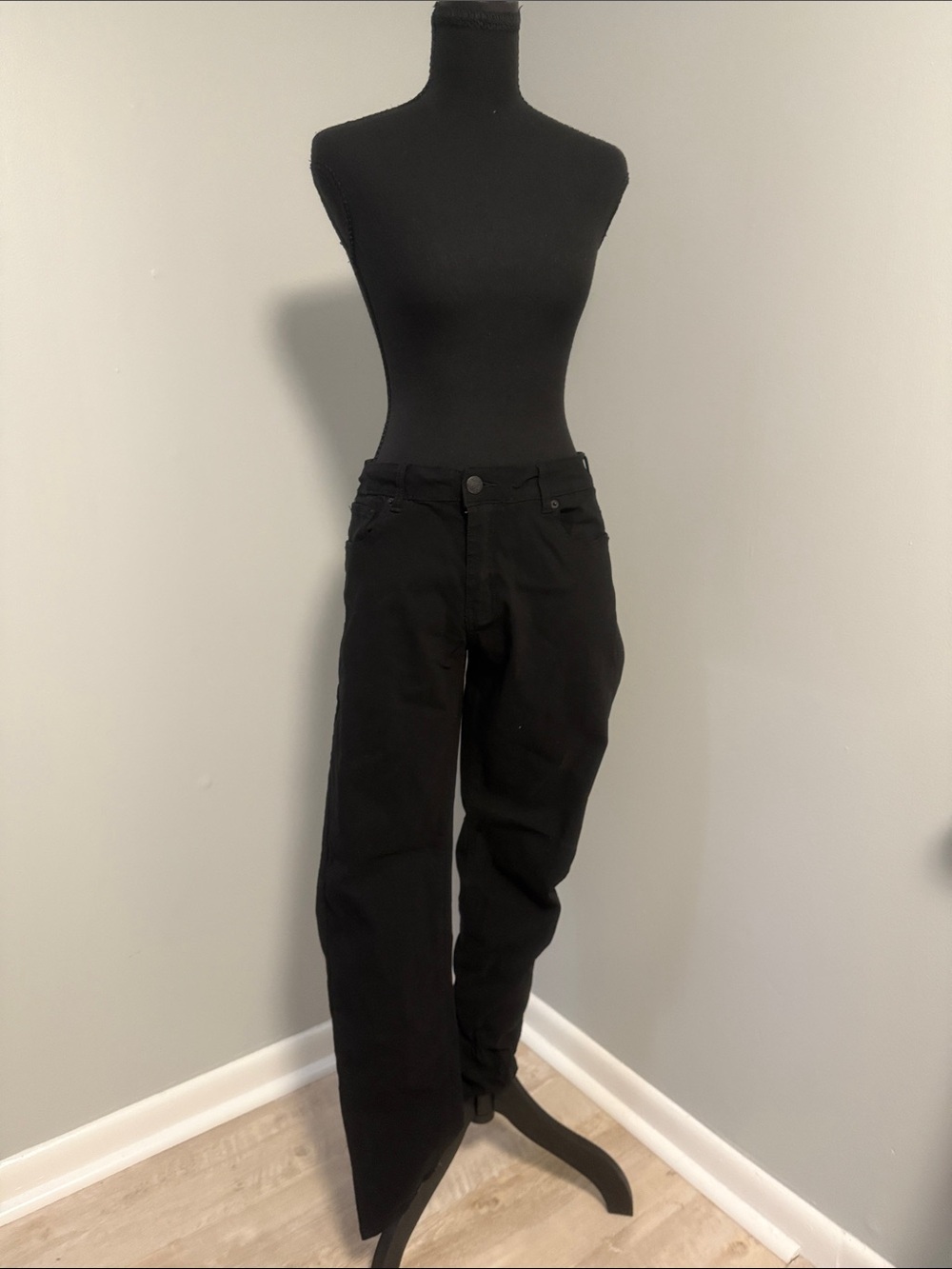 Hybrid & company Black Straight-Leg Women’s Jeans